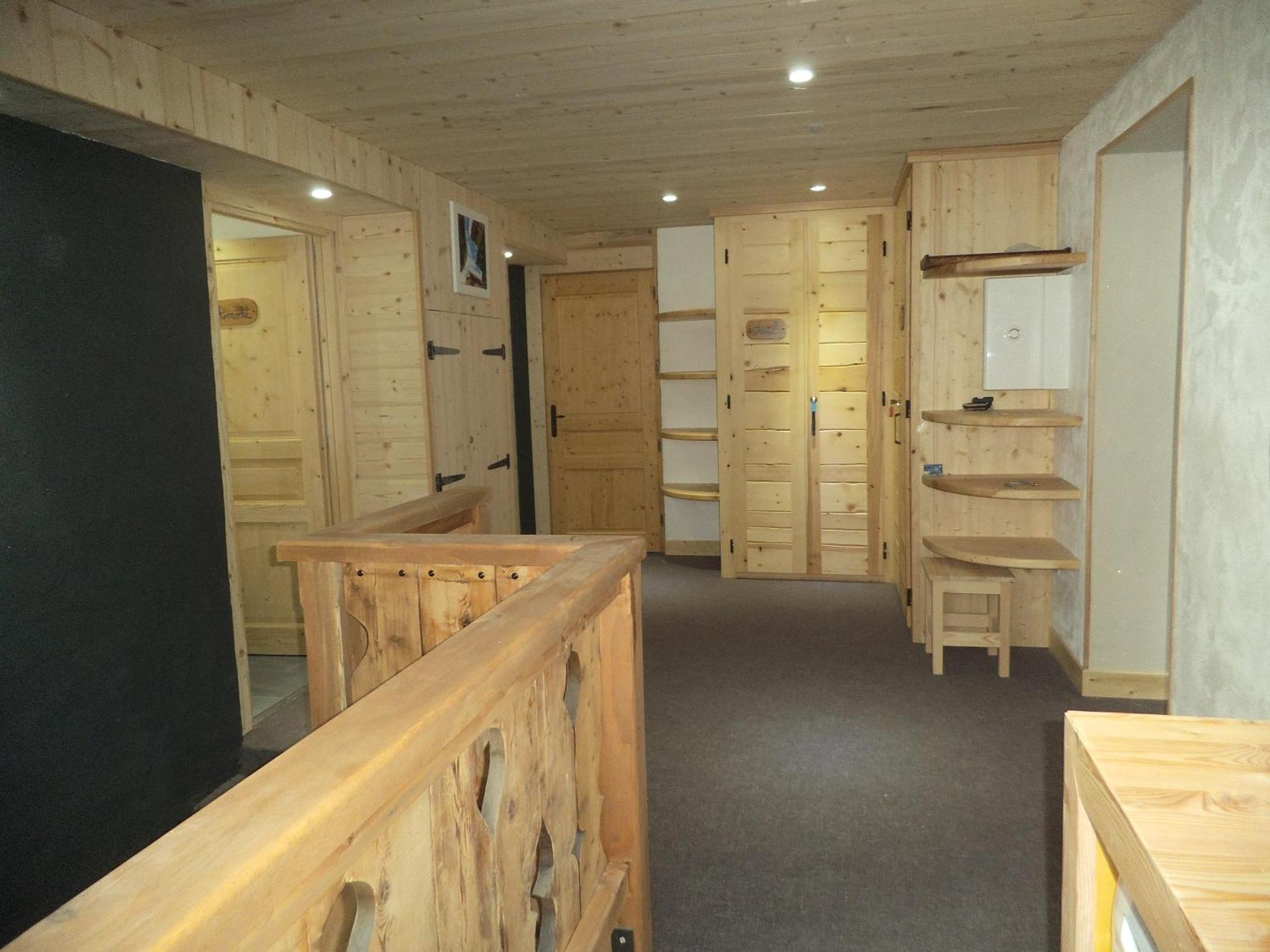 Chalet Le Bois Joli ボヌヴァル・シュル・アルク エクステリア 写真