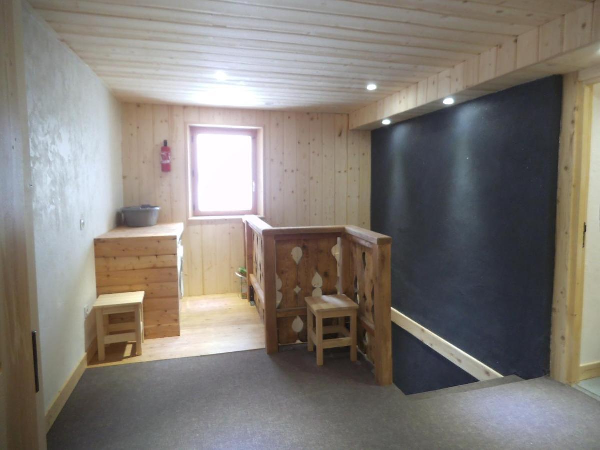 Chalet Le Bois Joli ボヌヴァル・シュル・アルク 部屋 写真